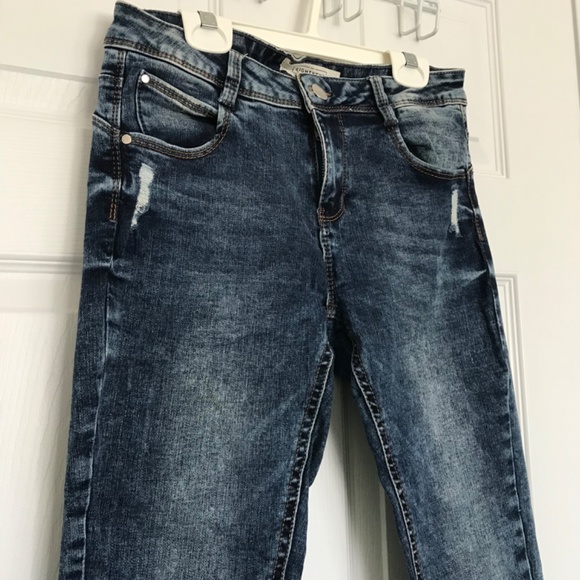 EightyTwo Denim Acid Wash Skinny Ankle Jeans Size 5 Pockets Dark Blue Distressed - Picture 4 of 16